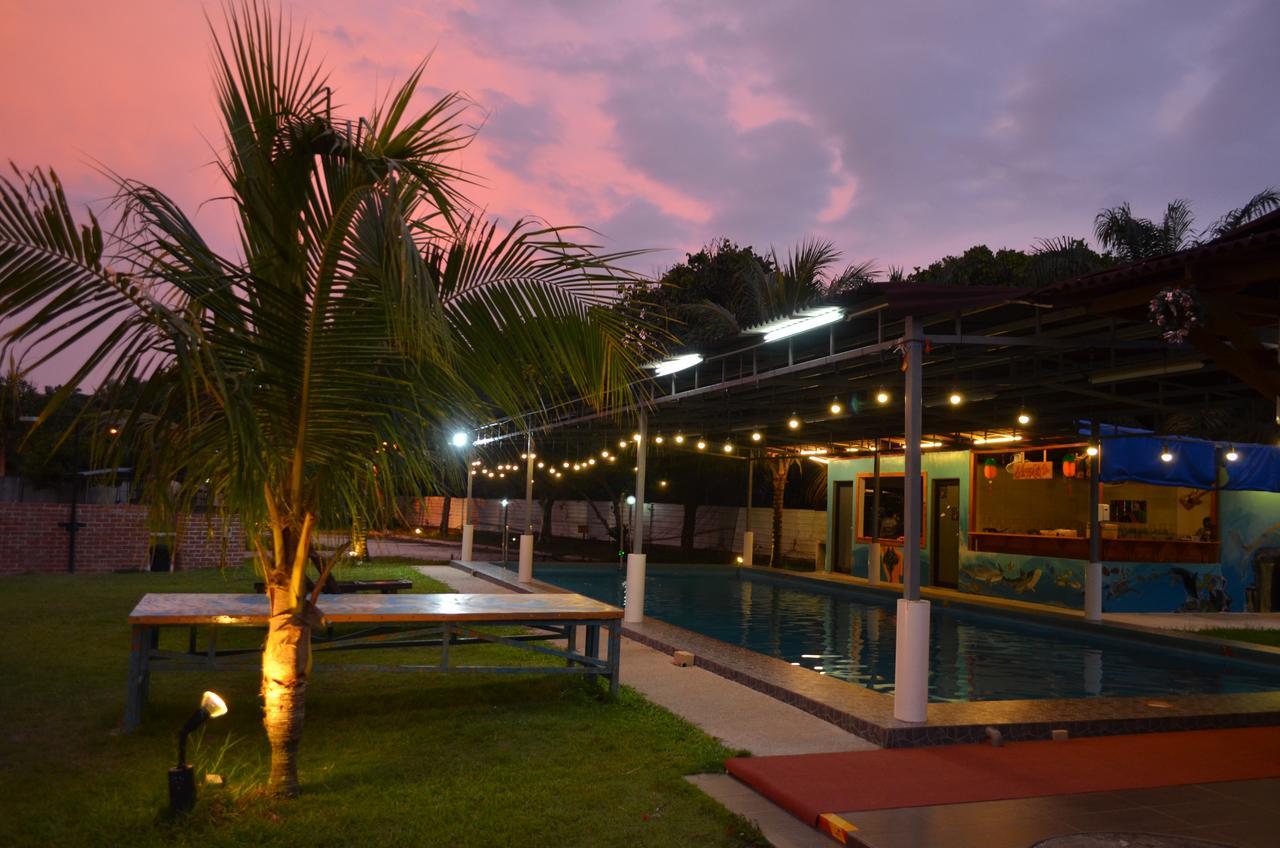 Sinar Eco Resort Kampong Bukit Panjang Екстер'єр фото